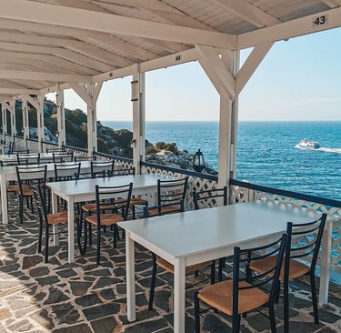 taverne with a beautiful sea view