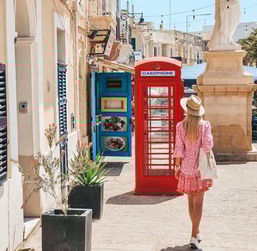 malta red phone booth