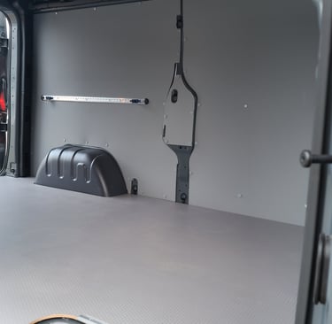 Renault Trafic faneravimas