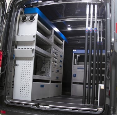 Lentynos mikroautobusams