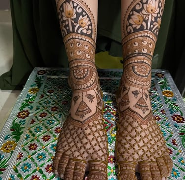 Mehndi designs for legs
