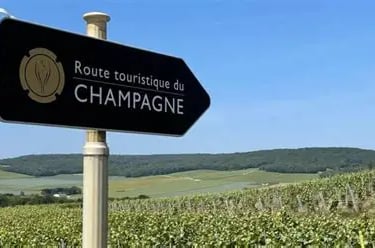 Hôtel Arts & Millésimes Essoyes Aube).