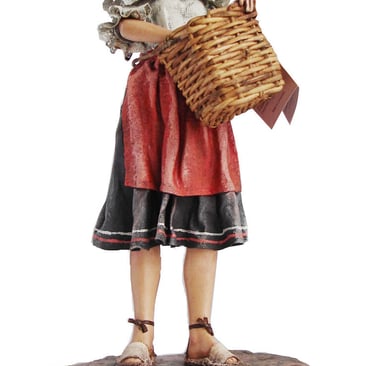 Mujer con Cesta