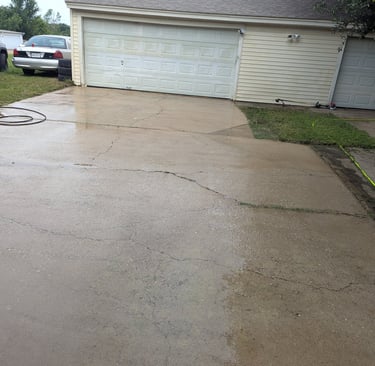 After picture of a residential driveway job Stony Valley PW completed in Denton Texas.