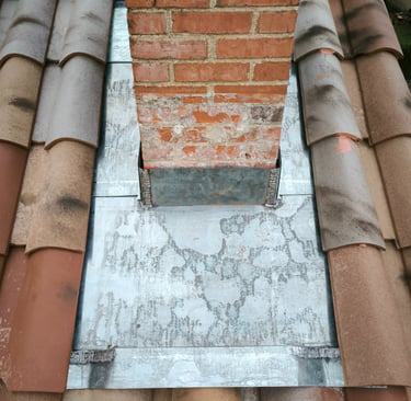 protection et étanchéité habillage pour cheminée en zinc