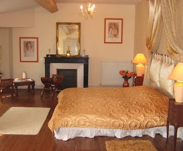 Spacieuse chambre parentale