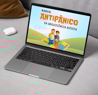 Curso Online Método Antipânico para pais de autistas. Treinamento em vídeo no notebook.