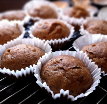 Steamed Banana Chocolate Cupcakes
