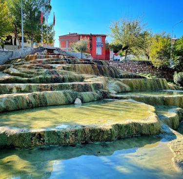 Karahayıt Kırmızı Su