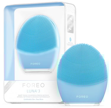 FOREO LUNA 3 silicone facial cleansing brush in pink, designed for deep pore cleansing, gentle exfol