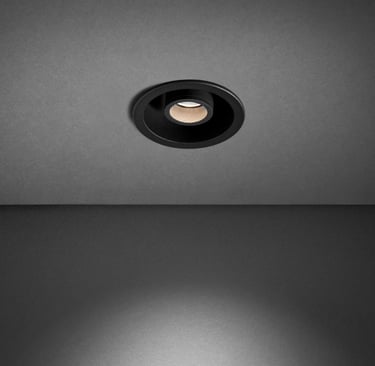 Foco empotrable IRIS SYSTEM de techo negro, con apertura de luz circular