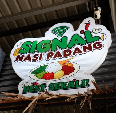 Signal Nasi Padang at Signal Food Square by GlobalKitc Kota Kinabalu. Nasi campur in Kota Kinabalu.