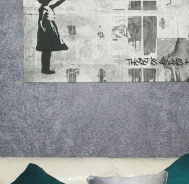 sobre a decoralle.com ambiente com o papel de parede liquido de cor cinza codigo mc15