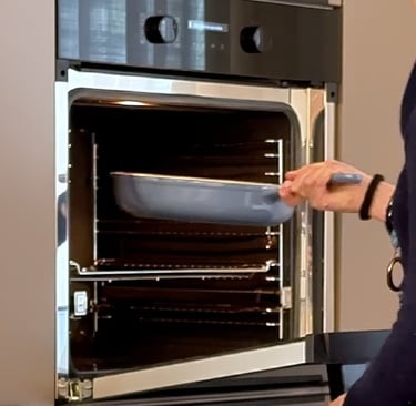 Pre-riscaldare una padella adatta al forno