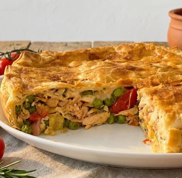 Torta salata di pollo e verdure