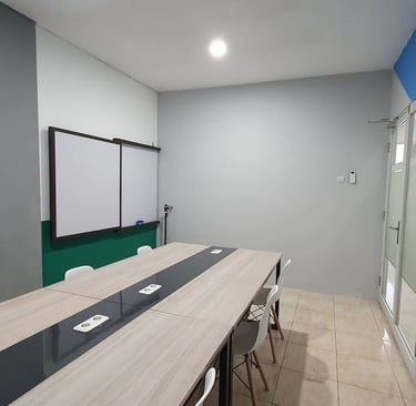 view dari belakang ruang meeting room di kaspa space solo