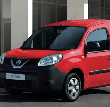 Nissan furgoneta pequeña