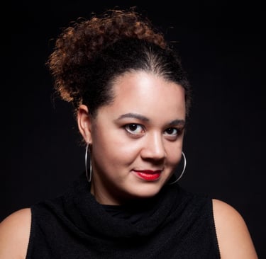 Aurélie Kalenda Fashion Designer