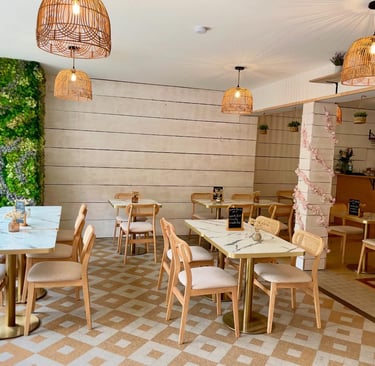 Blooming coffee shop Portbail