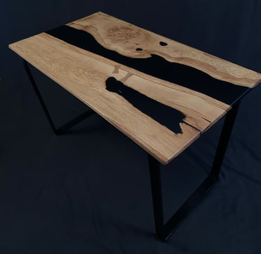 4 Seater Oak Dining Table angle view