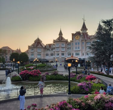 Disneyland Hotel