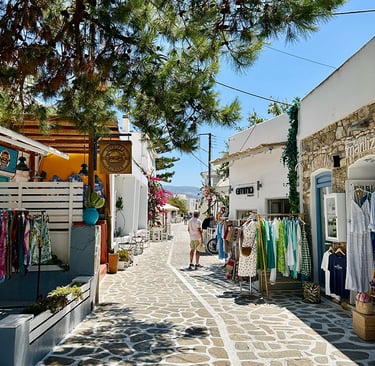 Les boutiques de la Karabia à Antiparos