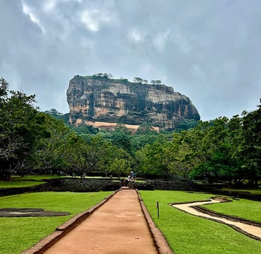 Chemin menant au Lion's Rock Sigiriya