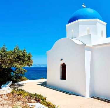 Eglise Agios Nikolaos dans le village de Piso Livadi, Paros