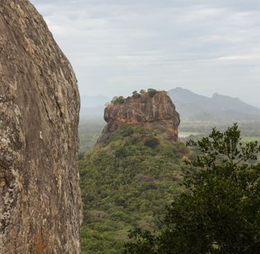 sigiriya-lion-rock-vista