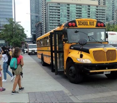 toronto-scuola-bus