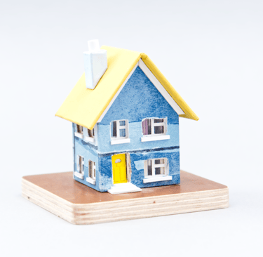 Miniature House Made by Sabine   