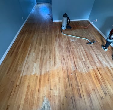 Hardwood floor before refinishing