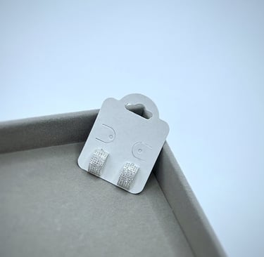 Brinco em prata 925 modelo luxo todo cravejado de zirconia