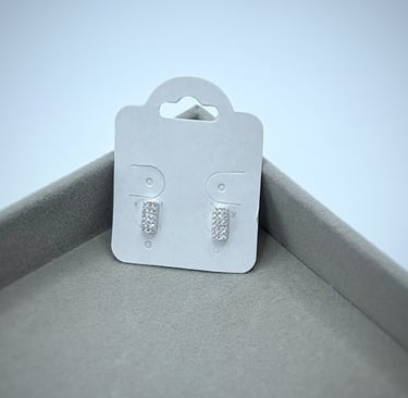 Brinco em prata 925 mini cravejado