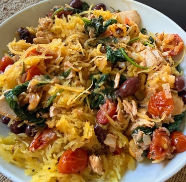 Spaghetti Squash with Tuna, Spinach & Cherry Tomatoes