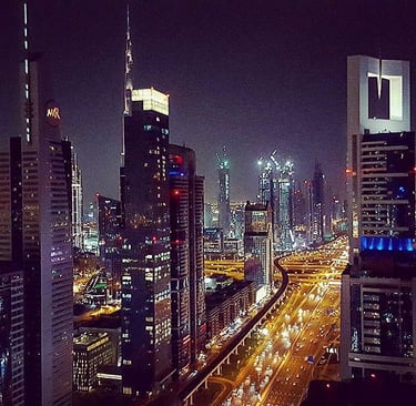 picture of dubai at night