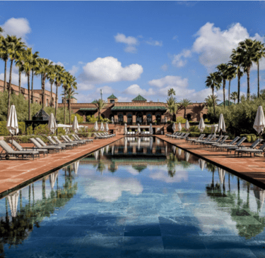 alt="piscine polyester marrakech"