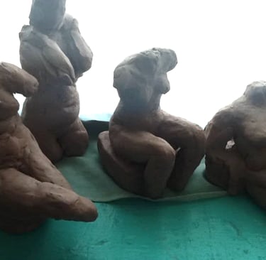 nude women figure studies eve hennesa raw clay artist