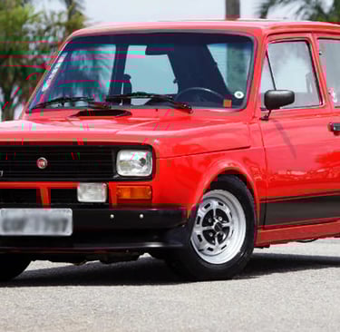 Fiat 147 vermelho