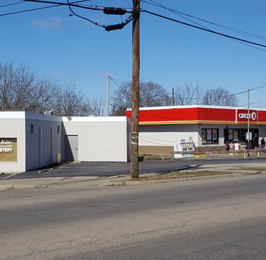 Akron restail building for sale at 1620 east ave