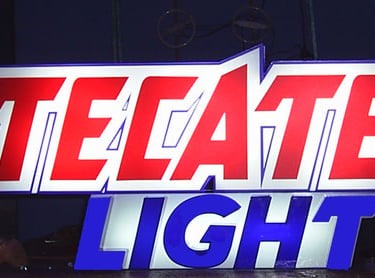 Letreros luminosos CDMX, letras 3D con luz, iluminación LED para negocios, anuncios luminosos