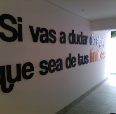 Letreros para recepción de oficina Fabricación de letras de MDF personalizadas