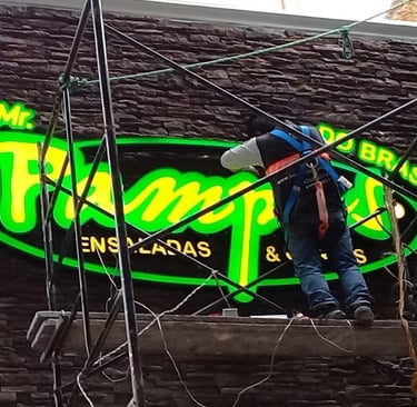 letras de acrílico con luz