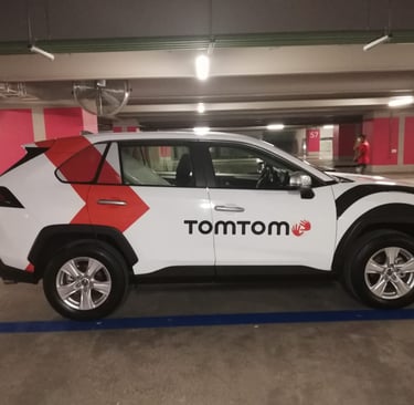 rotulación de autos para negocios  rotulación de flotillas empresariales  vinil para carros 