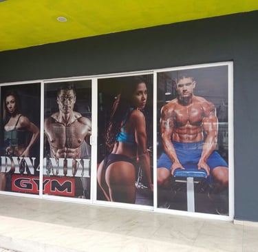 rotulación en vinil. vinil esmerilado para oficinas . ventajas de la rotulación en vinil