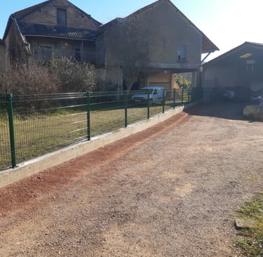 pose de clôture à cluny