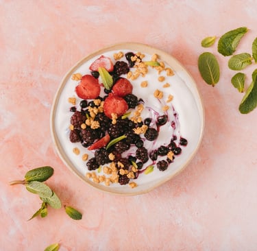 Yoghurt with stewed fruit