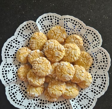 ghribia biscuits à la semoule et noix de coco
