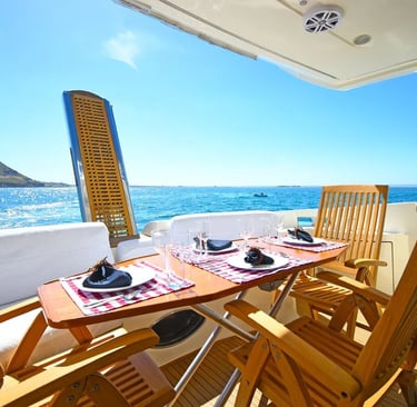 yate azimut 62 en renta cabo san lucas mesa