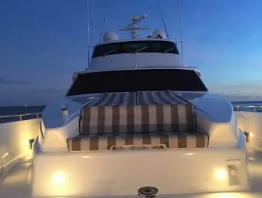 yate-de-pesca-deportiva-horizon-90-cabo-san-lucas front